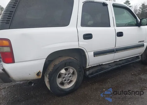 2003 Chevrolet Tahoe Ls из США, поврежденный, VIN 1GNEC13ZX3R166594